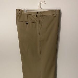 Men’s Dockers Khaki Pants